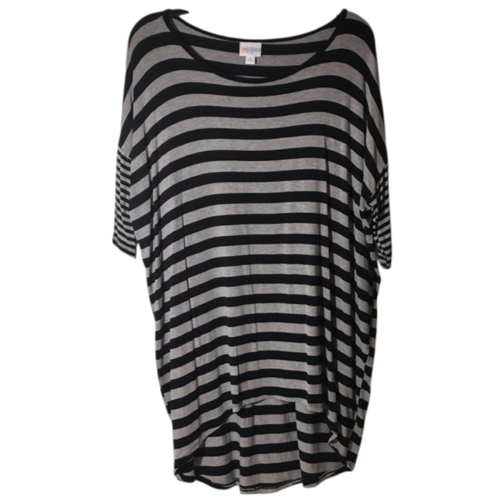 LULAROE CLASSIC TOP